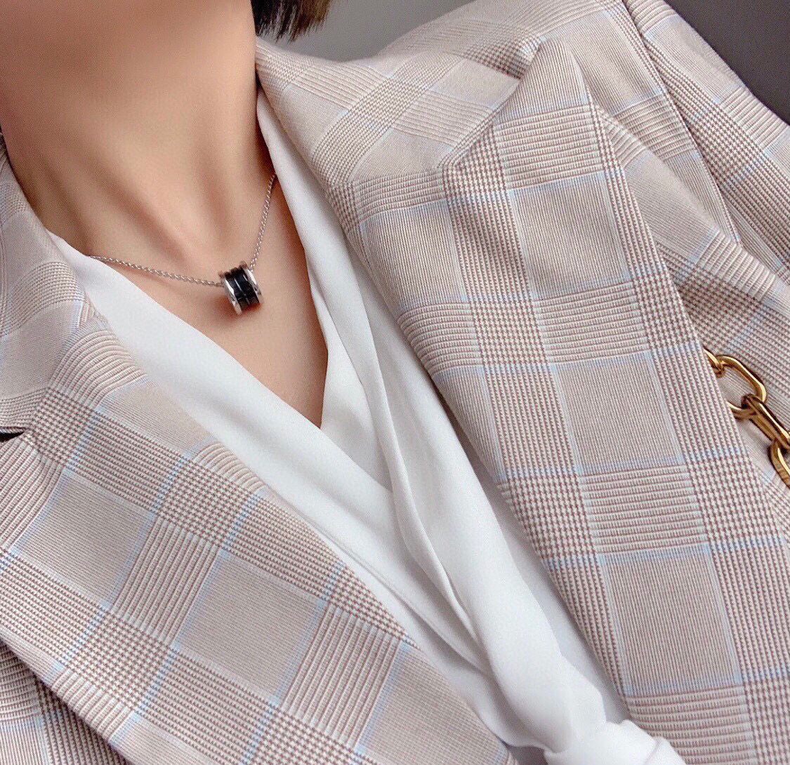  CNC版本👼【925148】s925纯银🔸New🔸宝格丽小红人慈善款 黑陶瓷项链男女可戴 链子有原版小