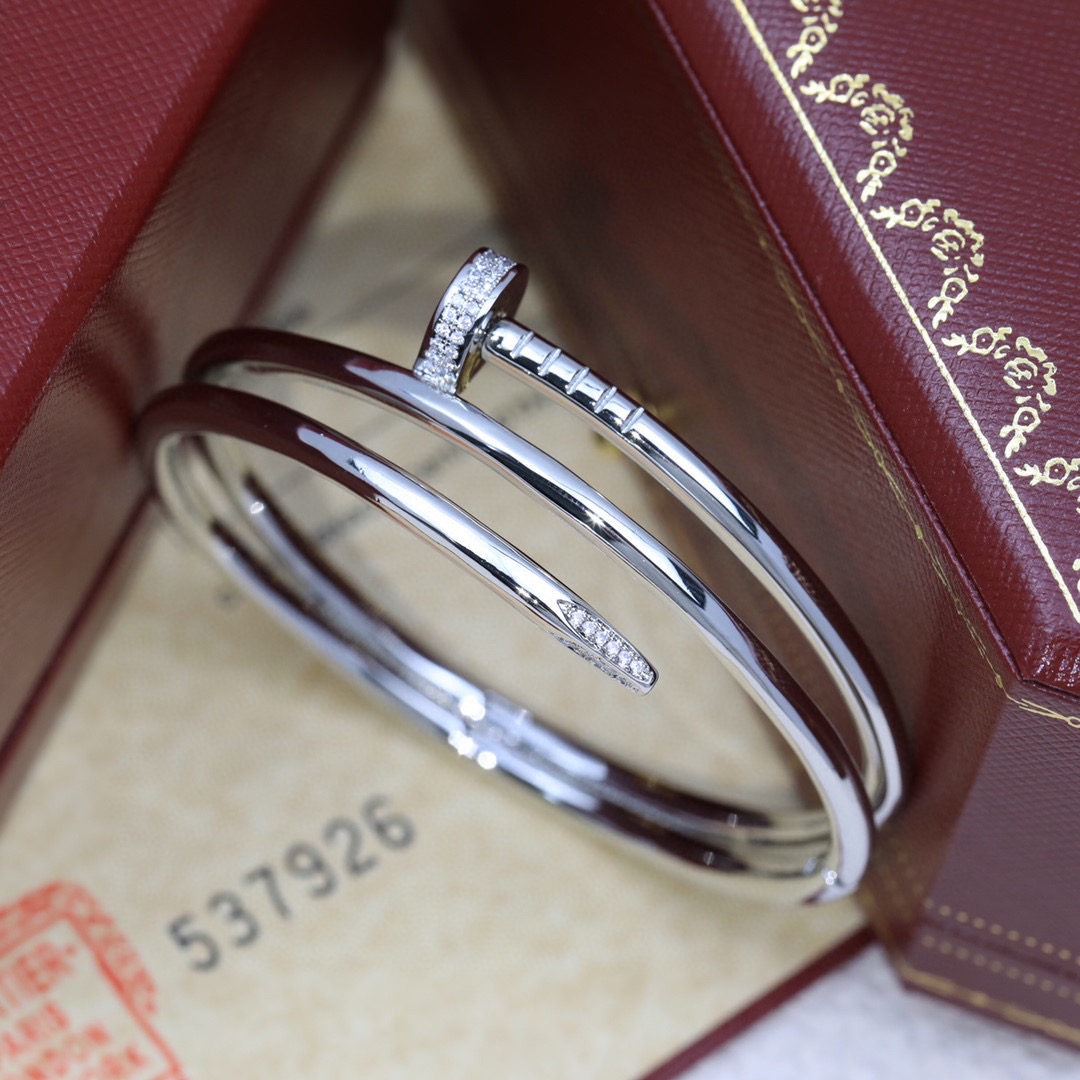  👼【925080】卡地亚Cartier钉子 新款 双层 镶钻手镯💍卡地亚经典杰作，经久不衰❗传奇经典，