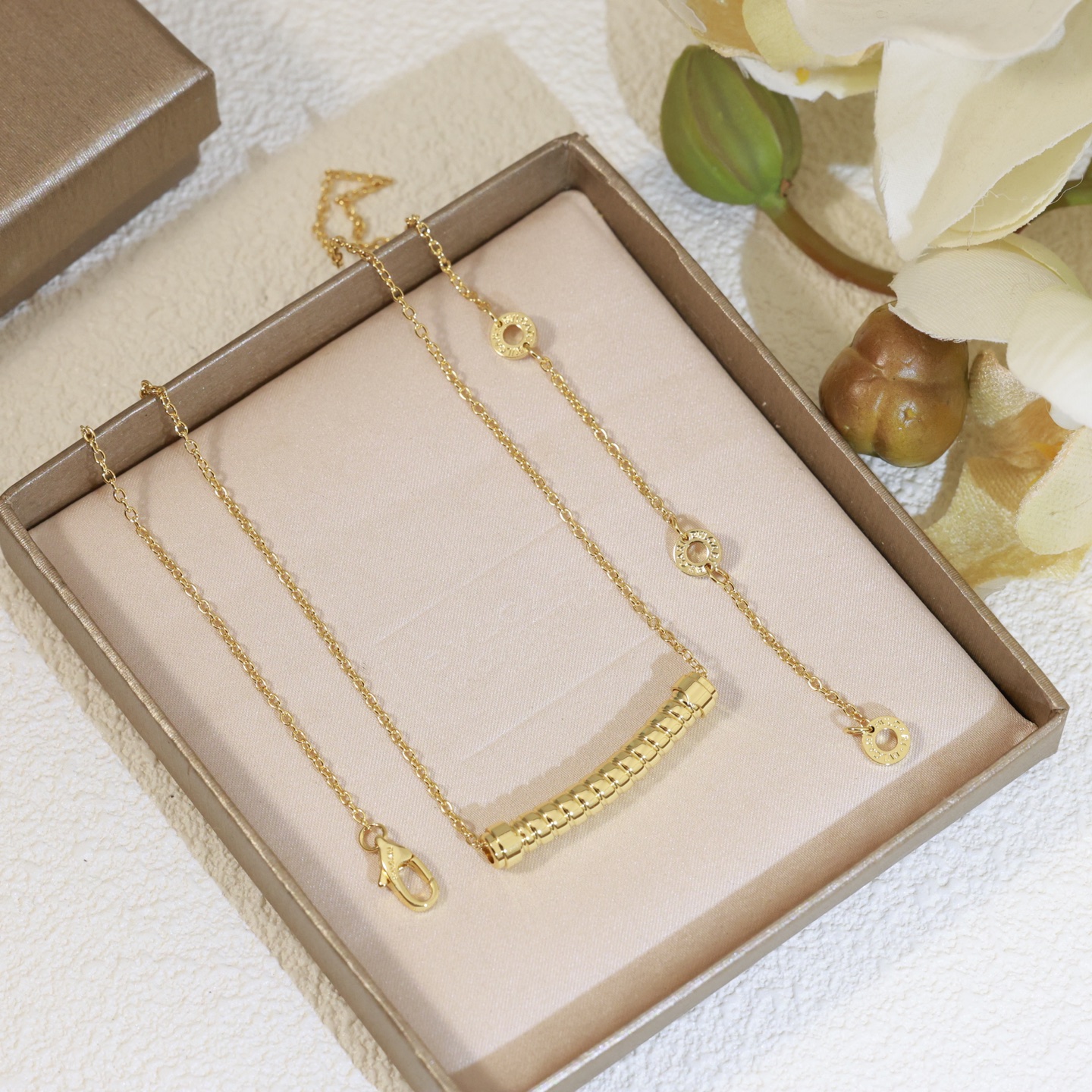  精工版本👼【925050】👄BVLGARI 宝格丽 项链 专柜新款 亚金材质 上身超赞的光面项链 环l