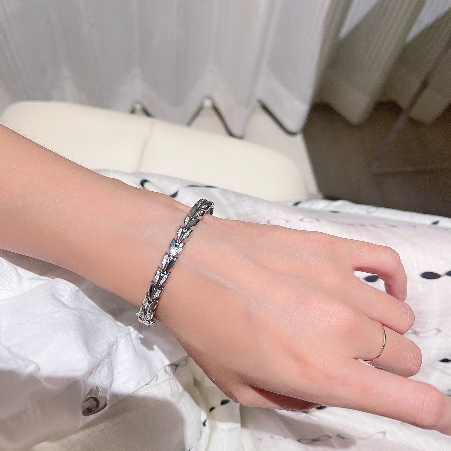  👼【925068】Tiffany 蒂芙尼 手镯 独家首发 高端定制 女神同款 设计彰显精致优雅，低调绽