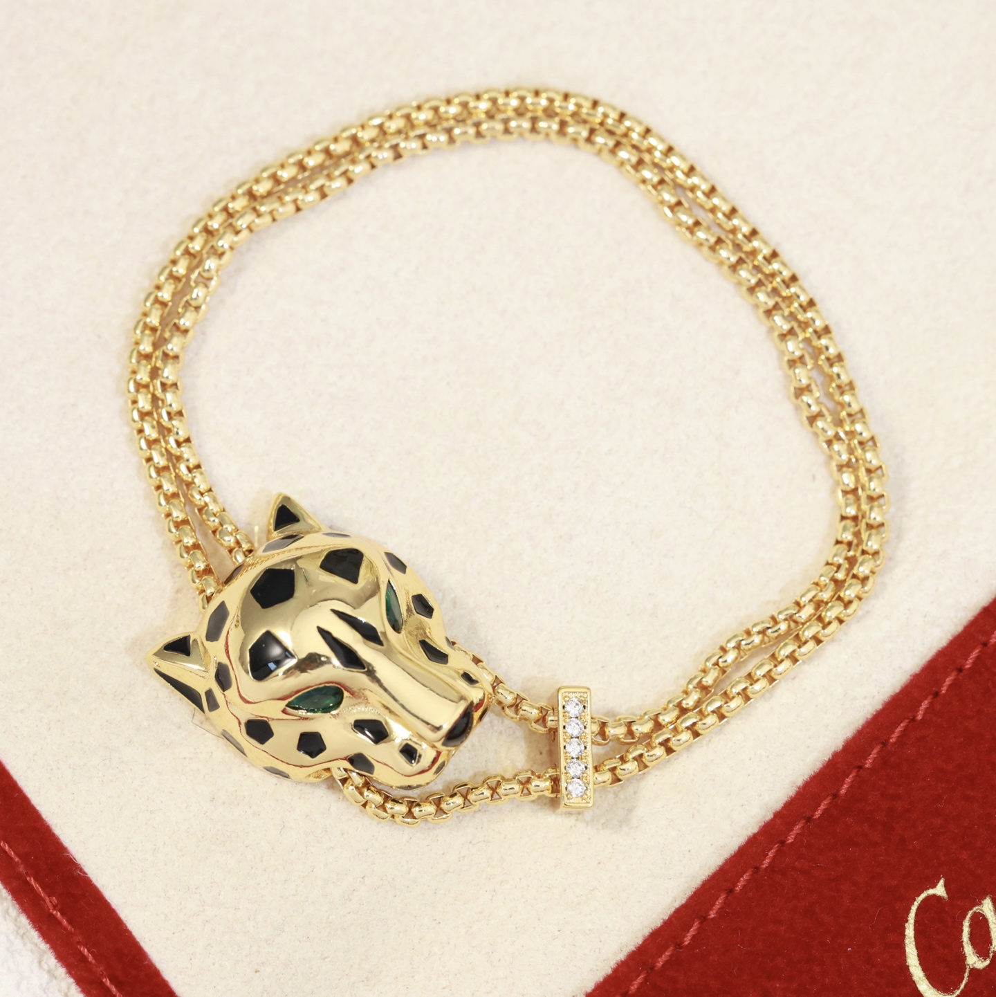  👼【925085】Cartier 卡地亚强豹子手链出货😝😝经典贵族范儿、奢华抚媚豹子设计💃💃独家实拍 