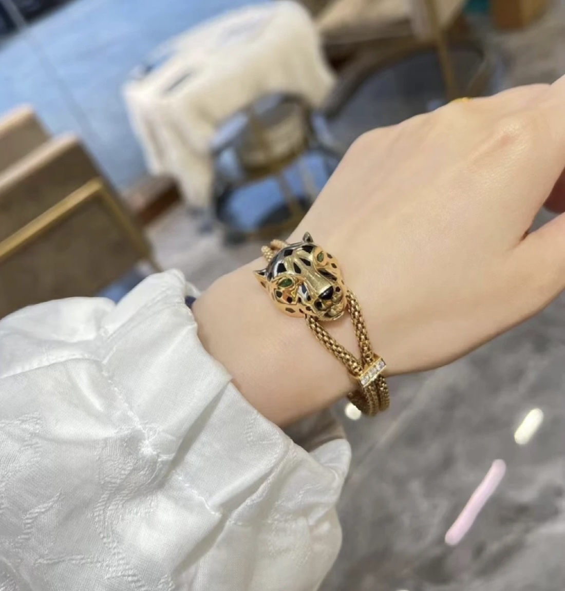  👼【925085】Cartier 卡地亚强豹子手链出货😝😝经典贵族范儿、奢华抚媚豹子设计💃💃独家实拍 