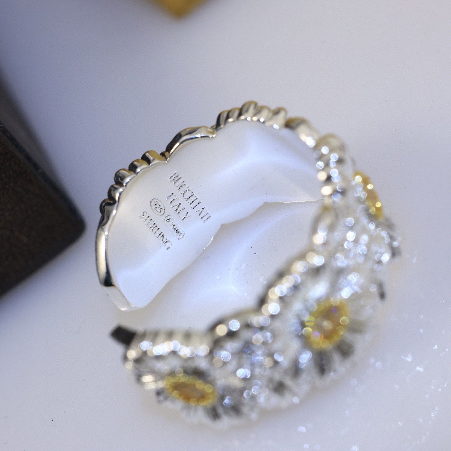 🌼雏菊戒指👼【】布契拉提 Buccellati 意大利高级珠宝品牌 复古宫廷风戒指 💍亚金材质 18k厚