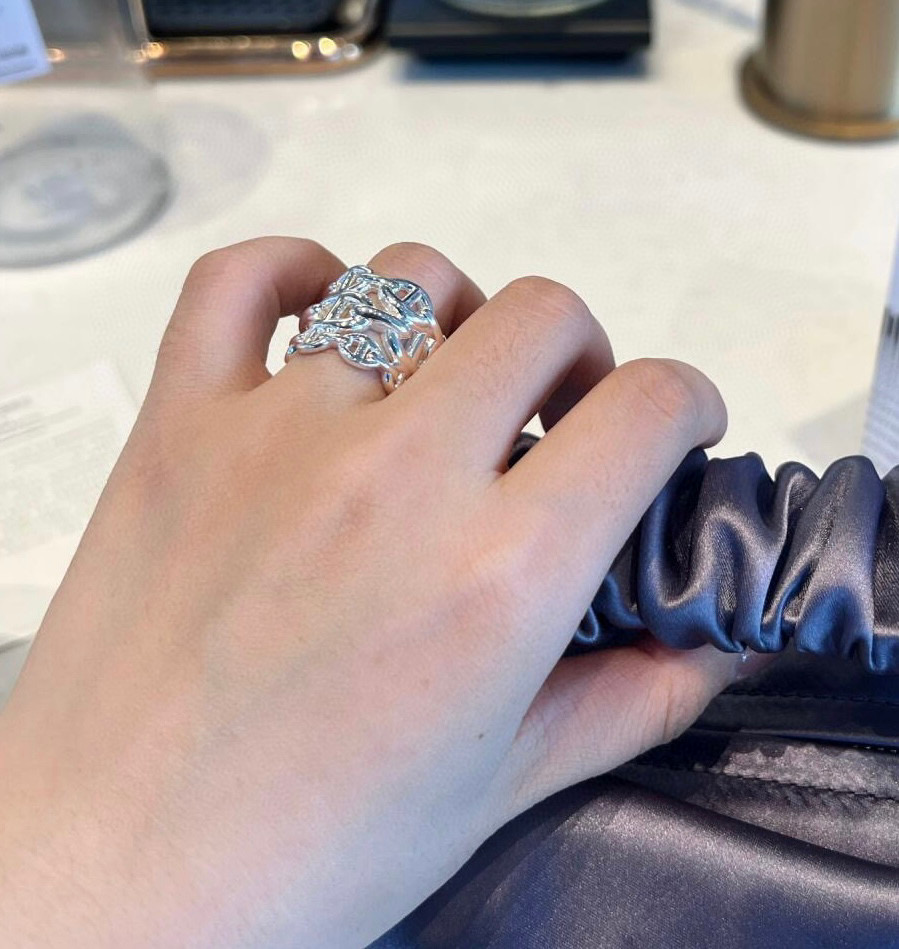 Elmas Classic High-End Pig Nose Ring: Top-Level Silver Grafting for a Classic Look - 图片 7