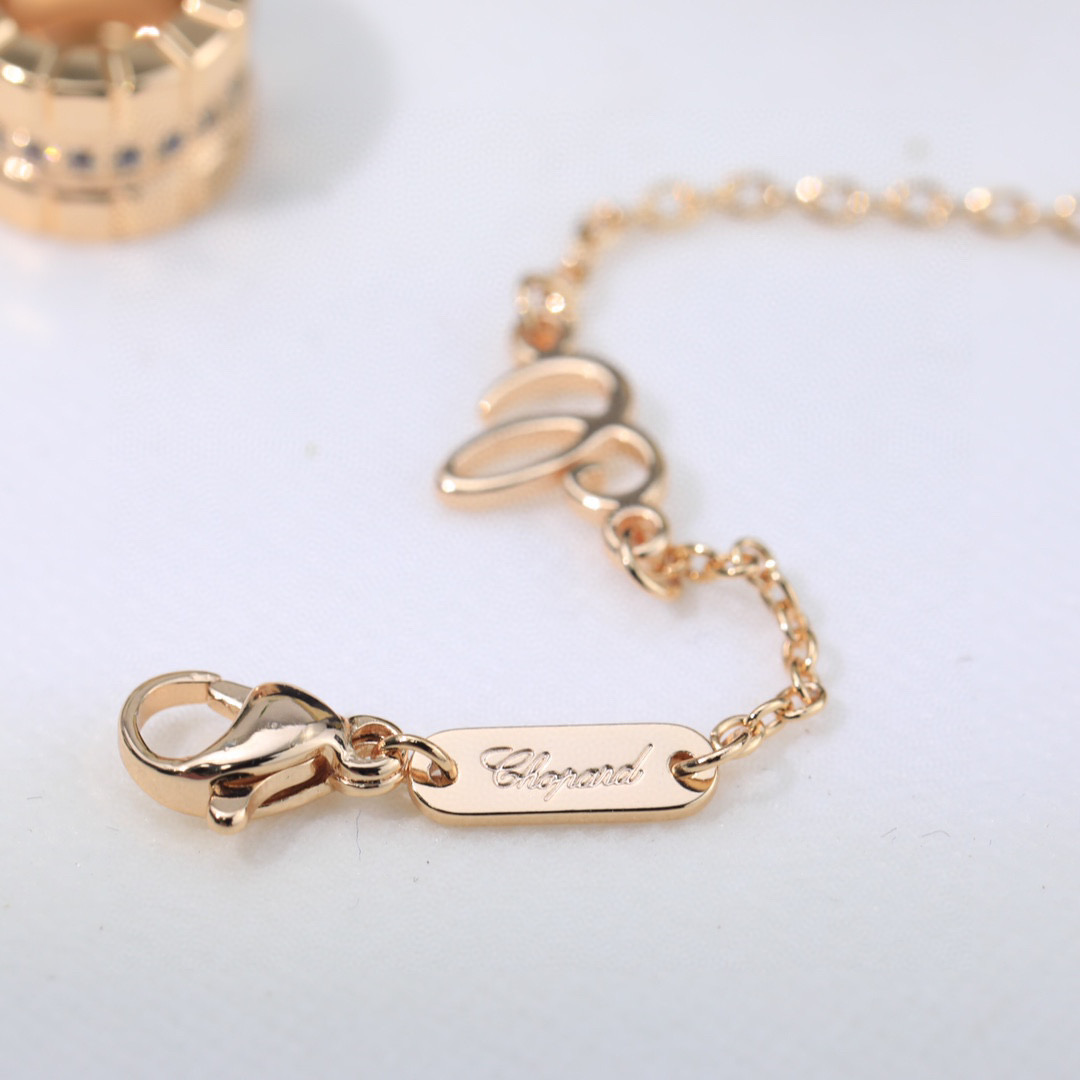 Chopard Ice Cube Necklace: 18k Rose Gold with Vibrant Diamonds Integration - 图片 8