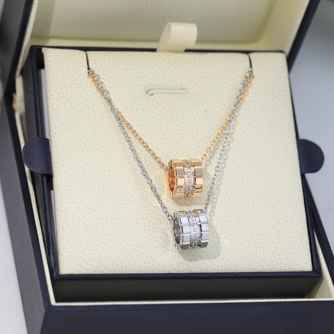 Chopard Ice Cube Necklace: 18k Rose Gold with Vibrant Diamonds Integration - 图片 3