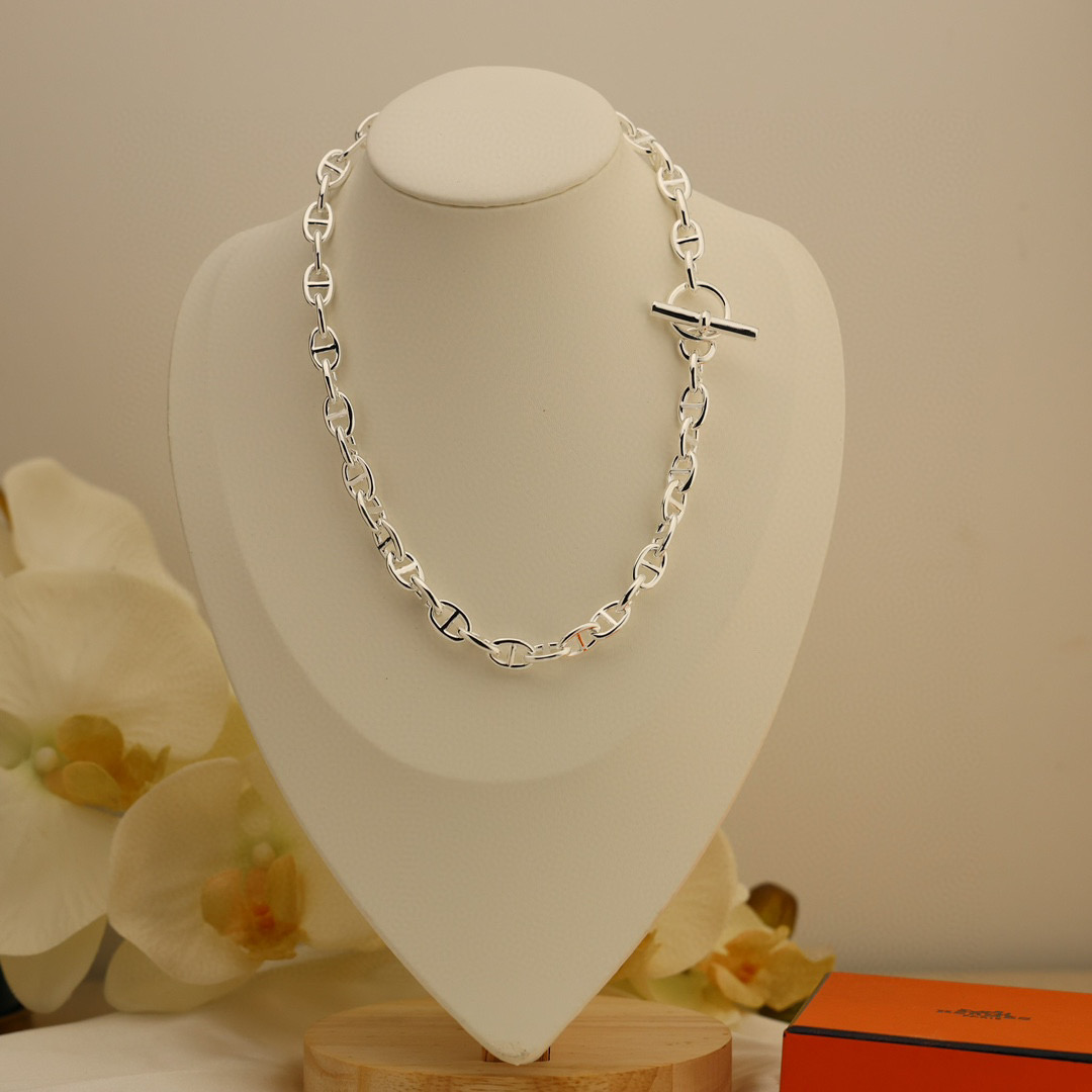  精工版本👼【】Hermes##爱马仕# Farandole光金猪鼻子项链 人生是一面镜子，你以什么样的