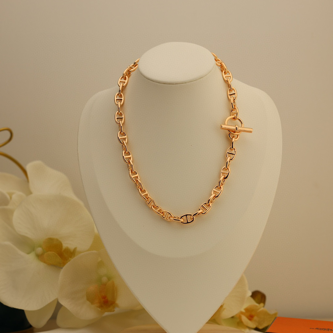  精工版本👼【】Hermes##爱马仕# Farandole光金猪鼻子项链 人生是一面镜子，你以什么样的