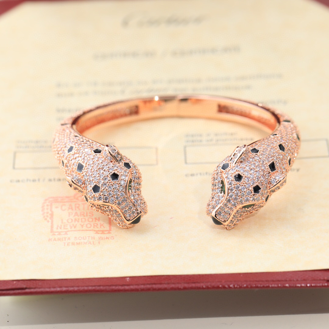 Cartier Panthère Bracelet: 18K Gold with Diamonds, Emblematic Symbol Since 1914 - 图片 5