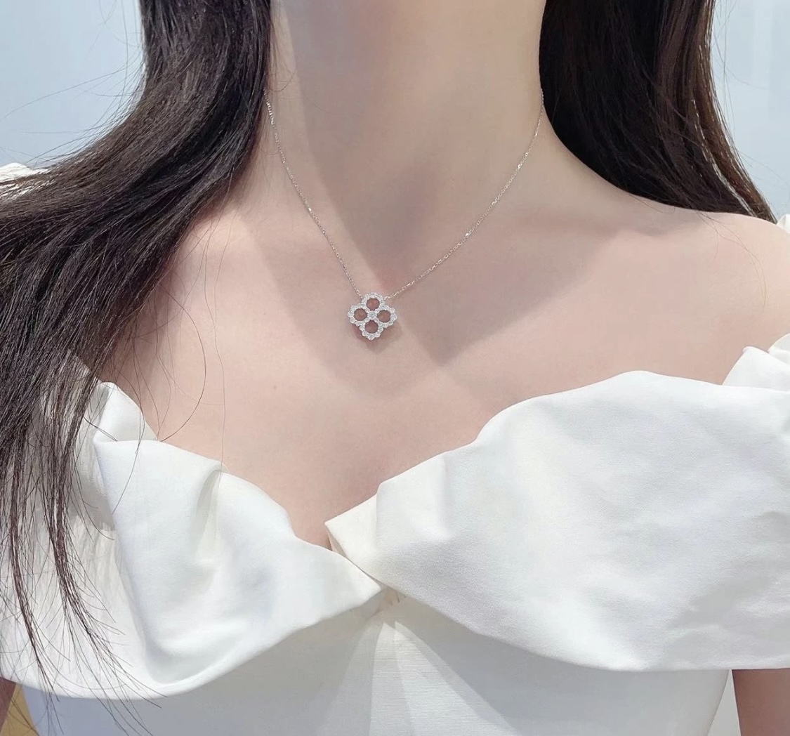 Harry Winston Hayeston Classic Necklace: Luxurious 18k Gold Supermanufacturing with Identical Stars - 图片 2