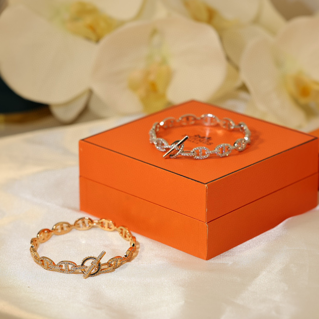 #Farandole with a pig’s nose # The original code logo! Armin material, chain length 18 cm - 图片 4