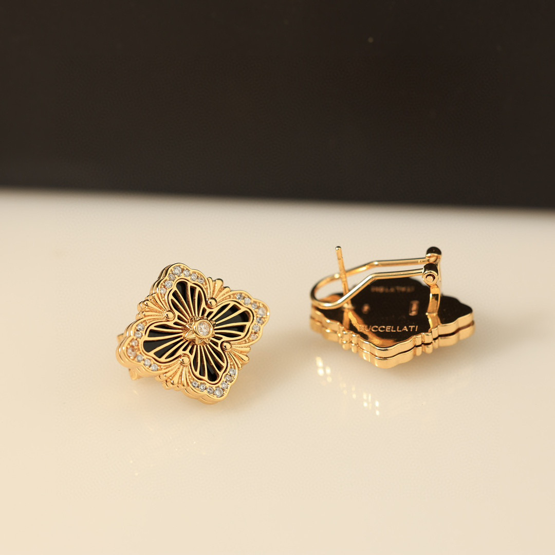 大号👼【】布契拉提 Buccellati 意大利高级珠宝品牌 复古宫廷风带钻拉丝四叶草贝壳玛瑙玉髓耳钉 