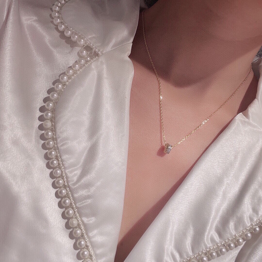 宝诗龙项链💧SERPENT BOHÈME项链。典经而现代，镶钻合契现今新的审美。V金材质 厚金电镀 ，带