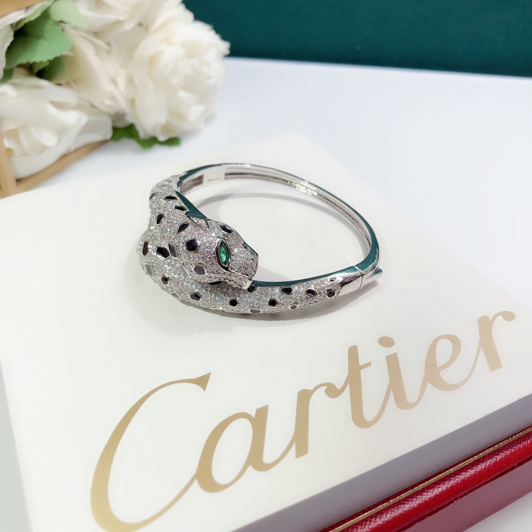 Cartier 霸气双豹头满钻 手镯 Panthère