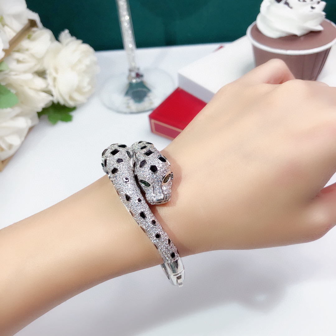 Cartier 霸气双豹头满钻 手镯 Panthère