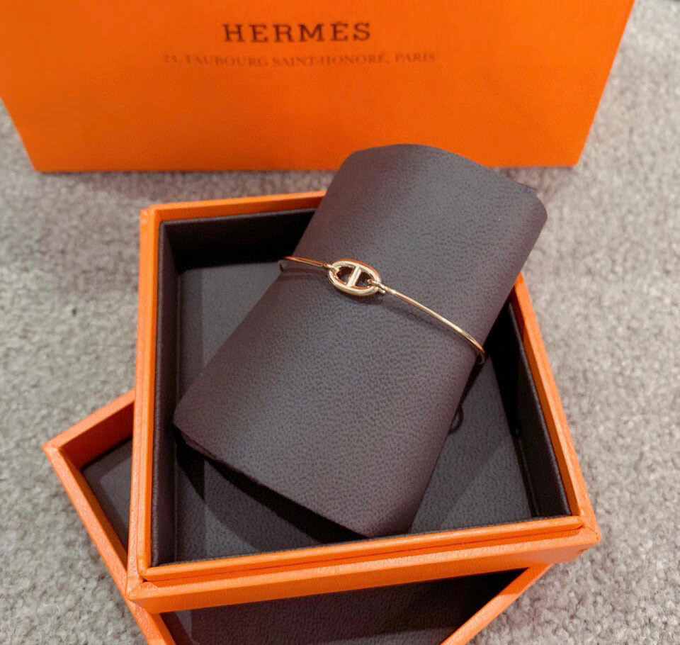Hermès 爱马仕猪鼻子新款奢侈 猪鼻 手镯