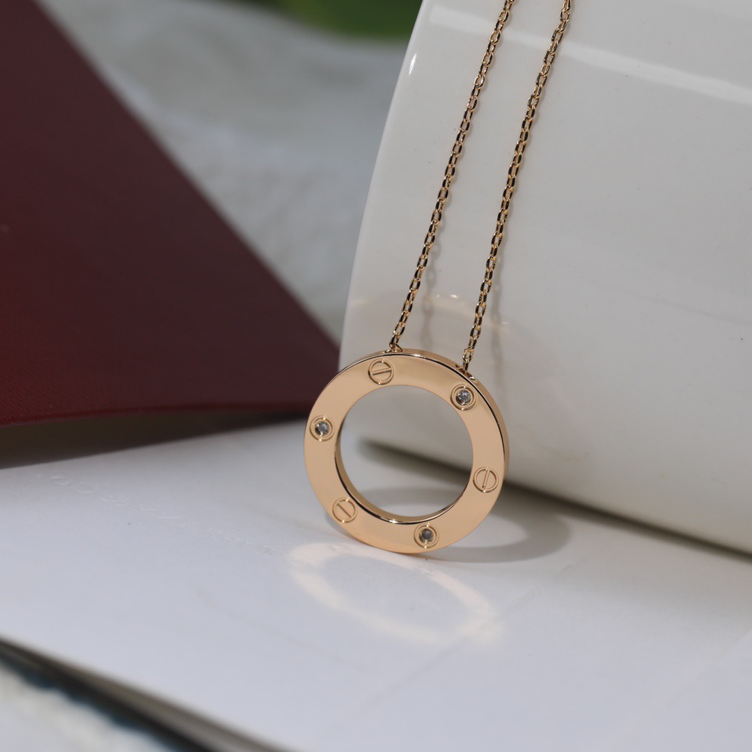Cartier 卡地亚 光面 三钻版 大饼项链 双面可佩戴 真实细节呈现 Cartier 卡地亚……LOVE系列