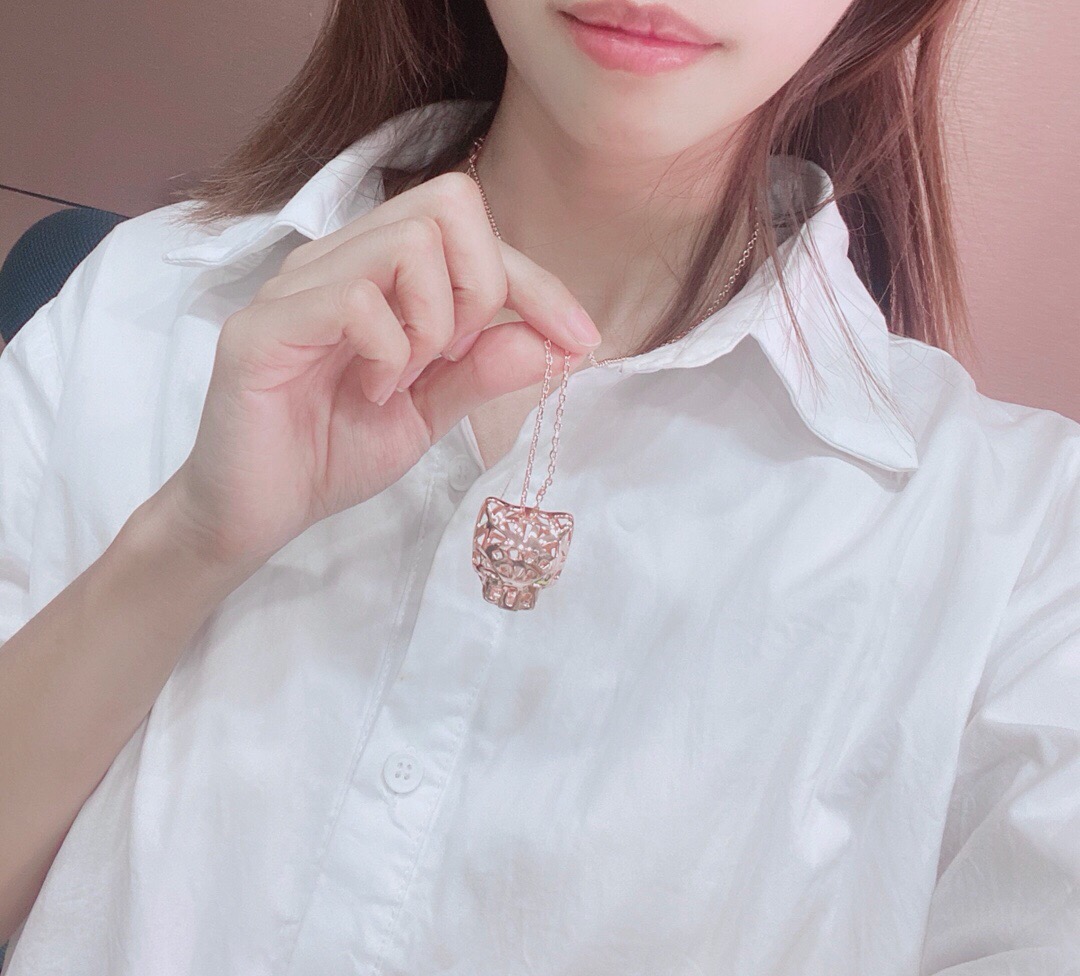 Cartier 精工版本 Cartier 卡地亚奢华豹头镂空光面项链
