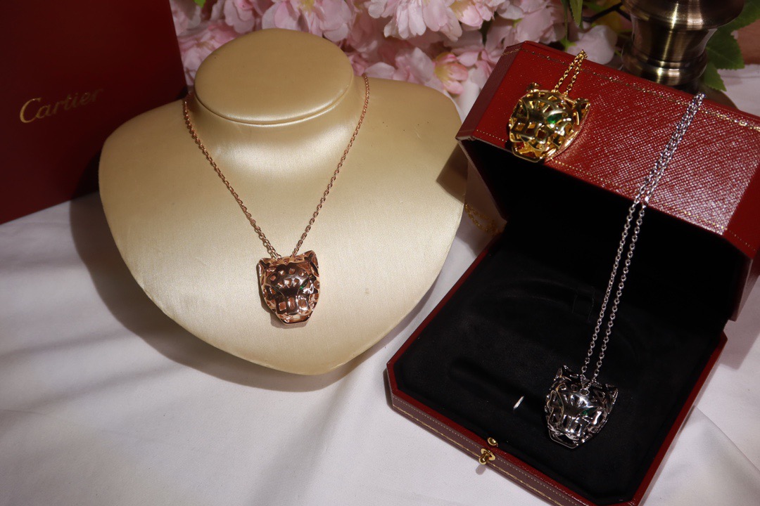 Cartier 精工版本 Cartier 卡地亚奢华豹头镂空光面项链