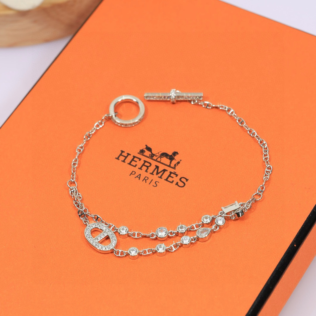 Hermès 爱马仕手链 猪鼻子新款 女神款