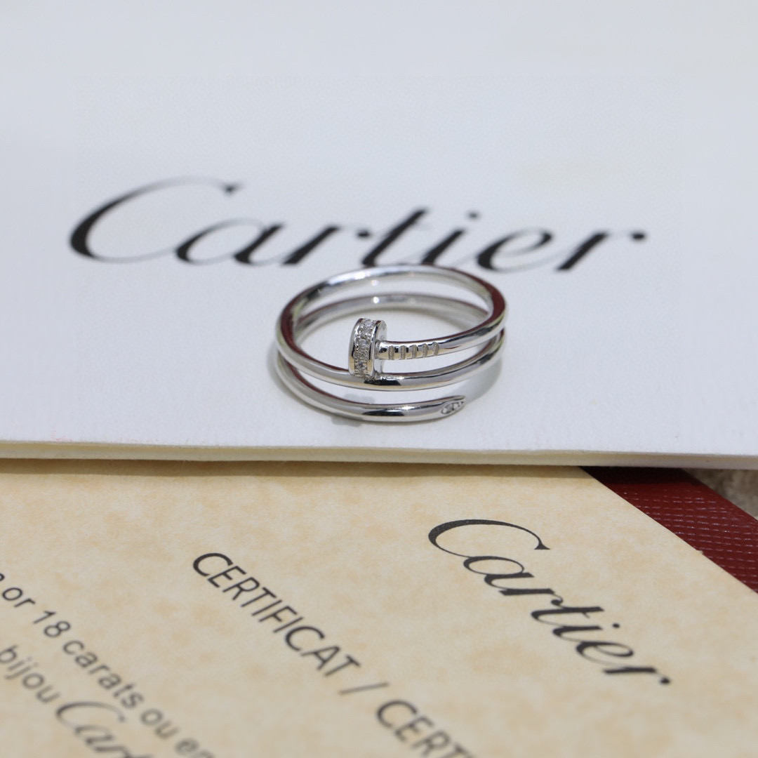 Cartier 卡地亚Cartier钉子 新款 双层 光面戒指 卡地亚 杰作 经久不衰 传奇 亚金材质