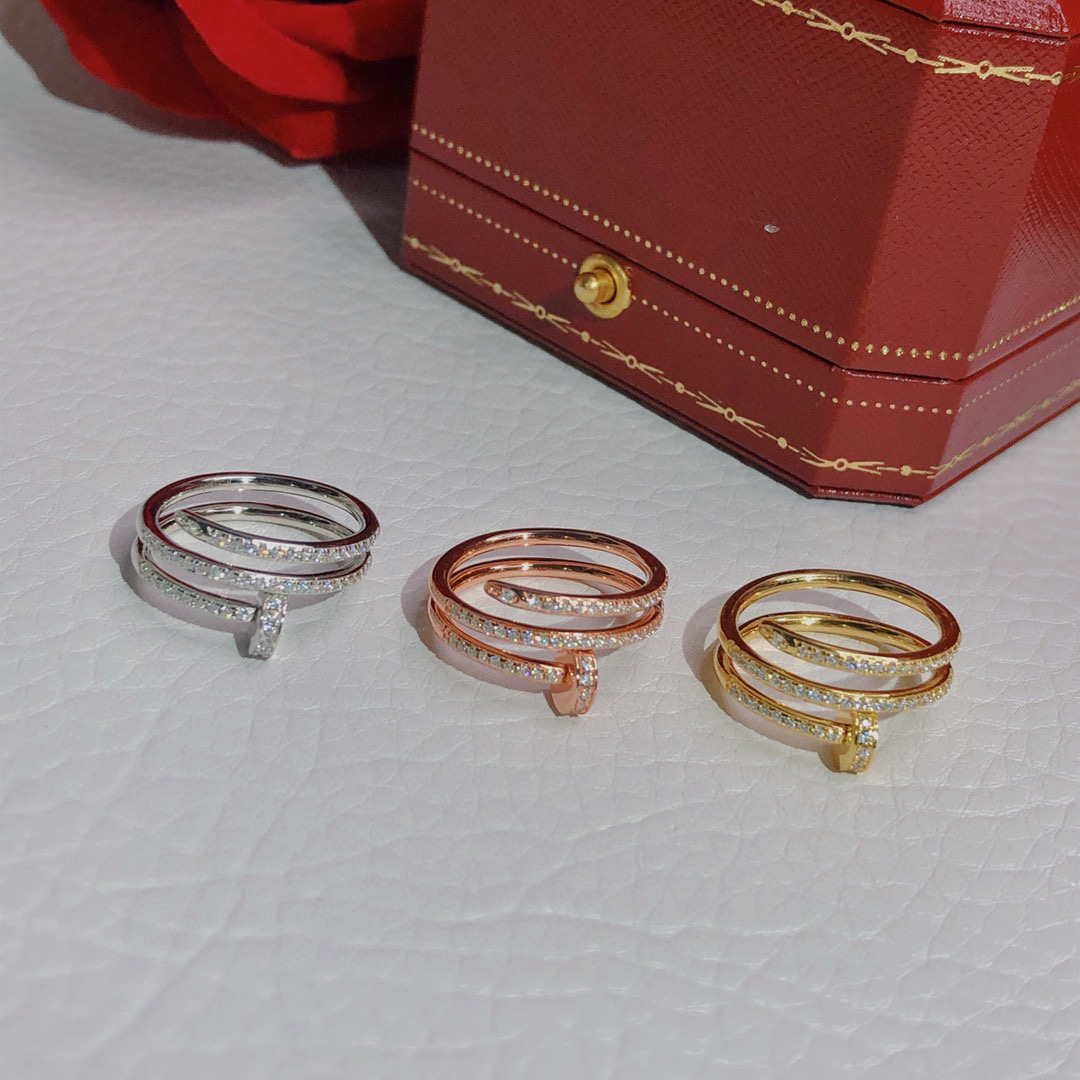 Cartier 卡地亚Cartier钉子 新款 双层 戒指 卡地亚 杰作 经久不衰 传奇 一直流行无需多说 亚金材质