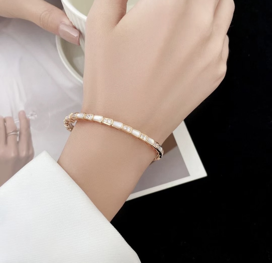 Bvlgari Haute Joaillerie Fine Jewelry Earrings Necklace Ring 8