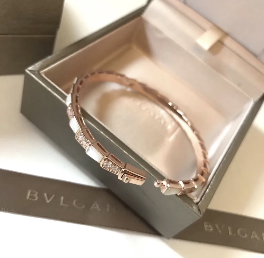 Bvlgari Haute Joaillerie Fine Jewelry Earrings Necklace Ring 6