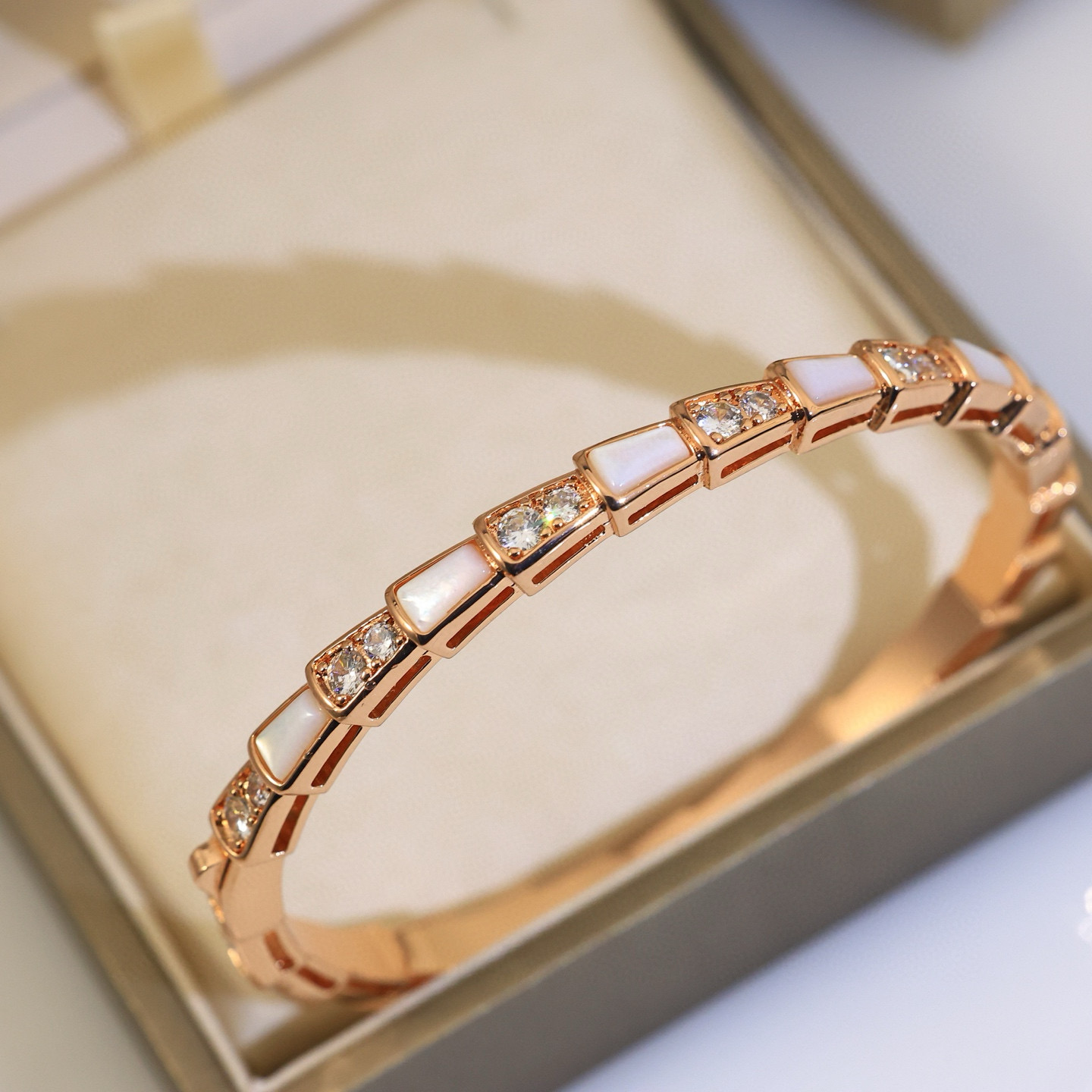 Bvlgari Haute Joaillerie Fine Jewelry Earrings Necklace Ring 3