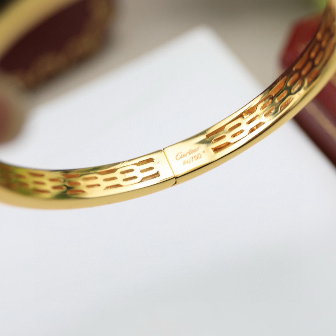 Cartier 光金版 霸气花斑黑豹手镯 Panthère