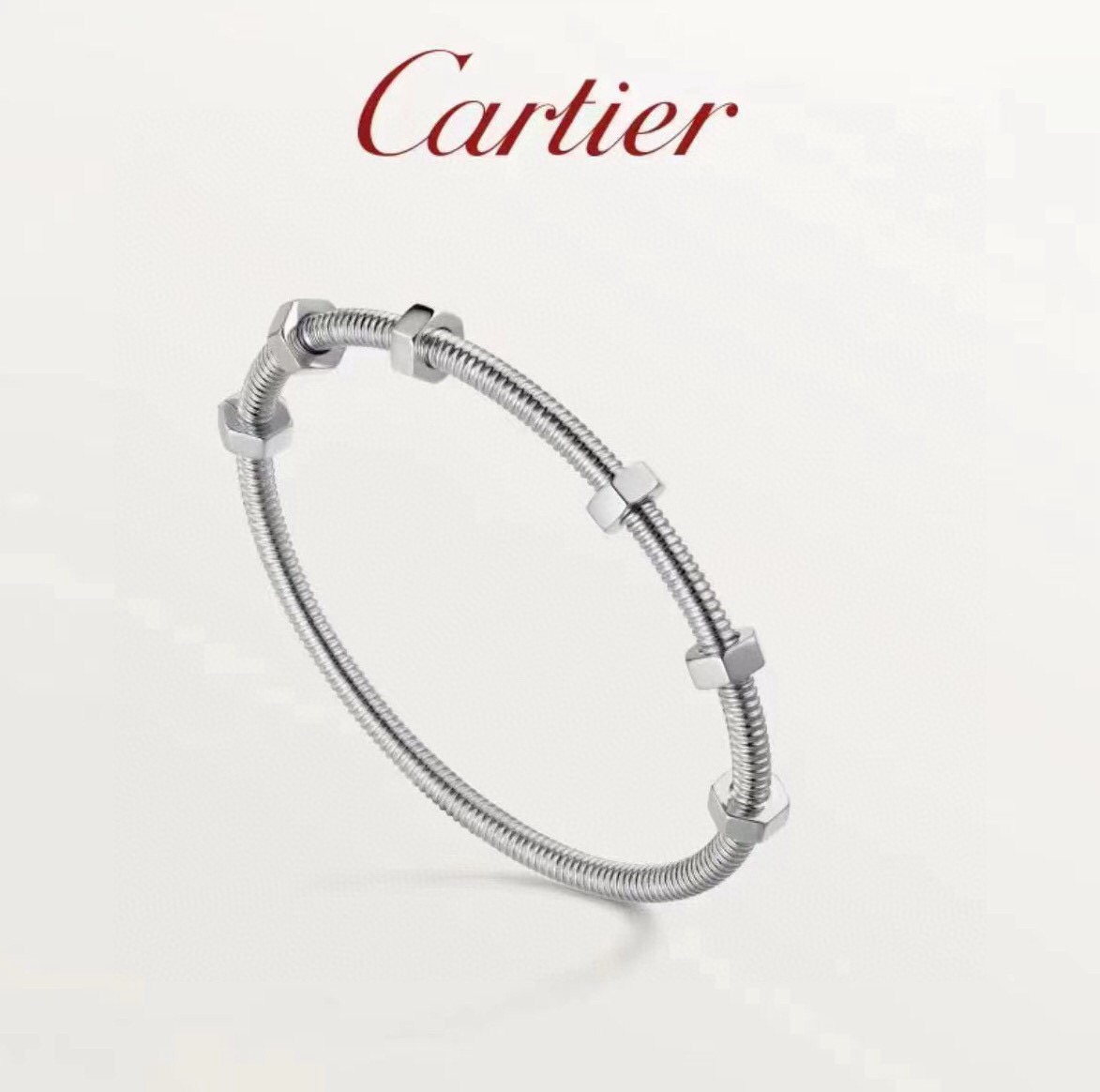 Cartier 卡地亚 螺丝手镯 亚金材质 电镀18k 开口处卡扣设计 个性十足的设计 款卡地亚手镯
