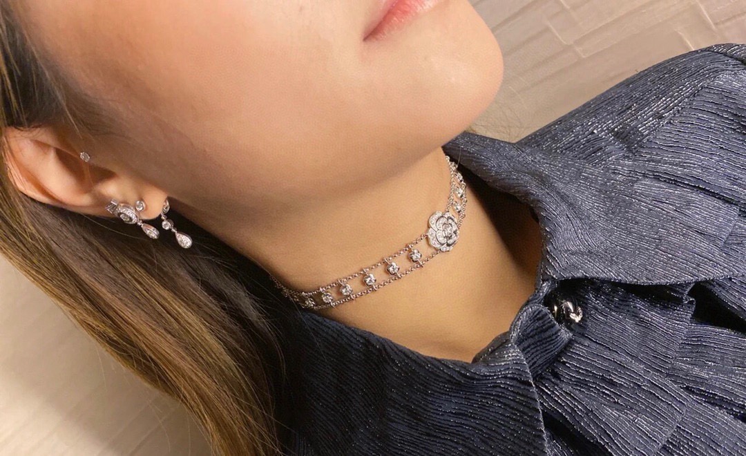 Chanel CHANEL香奈儿镂空 山茶花项链
