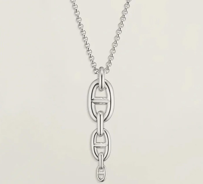 Hermès 精工版本 Hermes##爱马仕# Farandole光金猪鼻子项链 人生是一面镜子