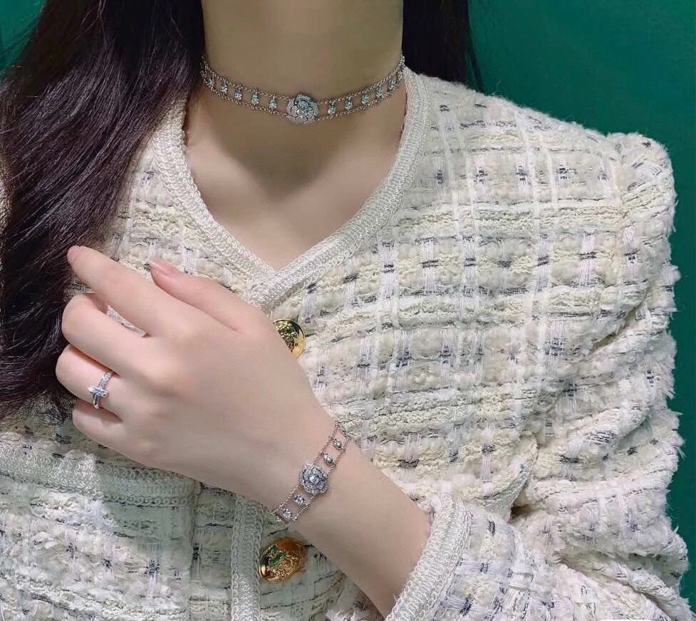 Chanel CHANEL香奈儿镂空山茶花手链
