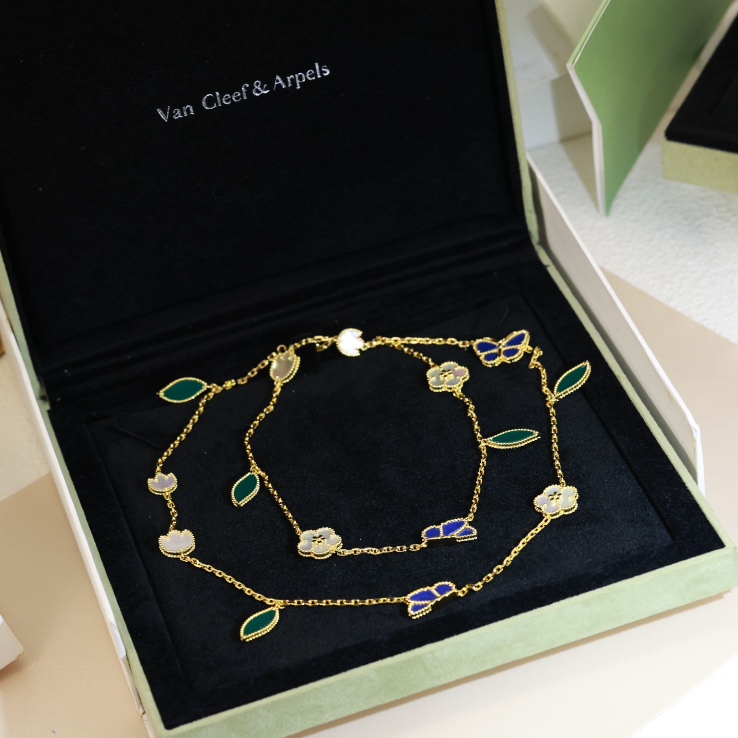 China Replica VCA Jewelry VCAES0406-3814