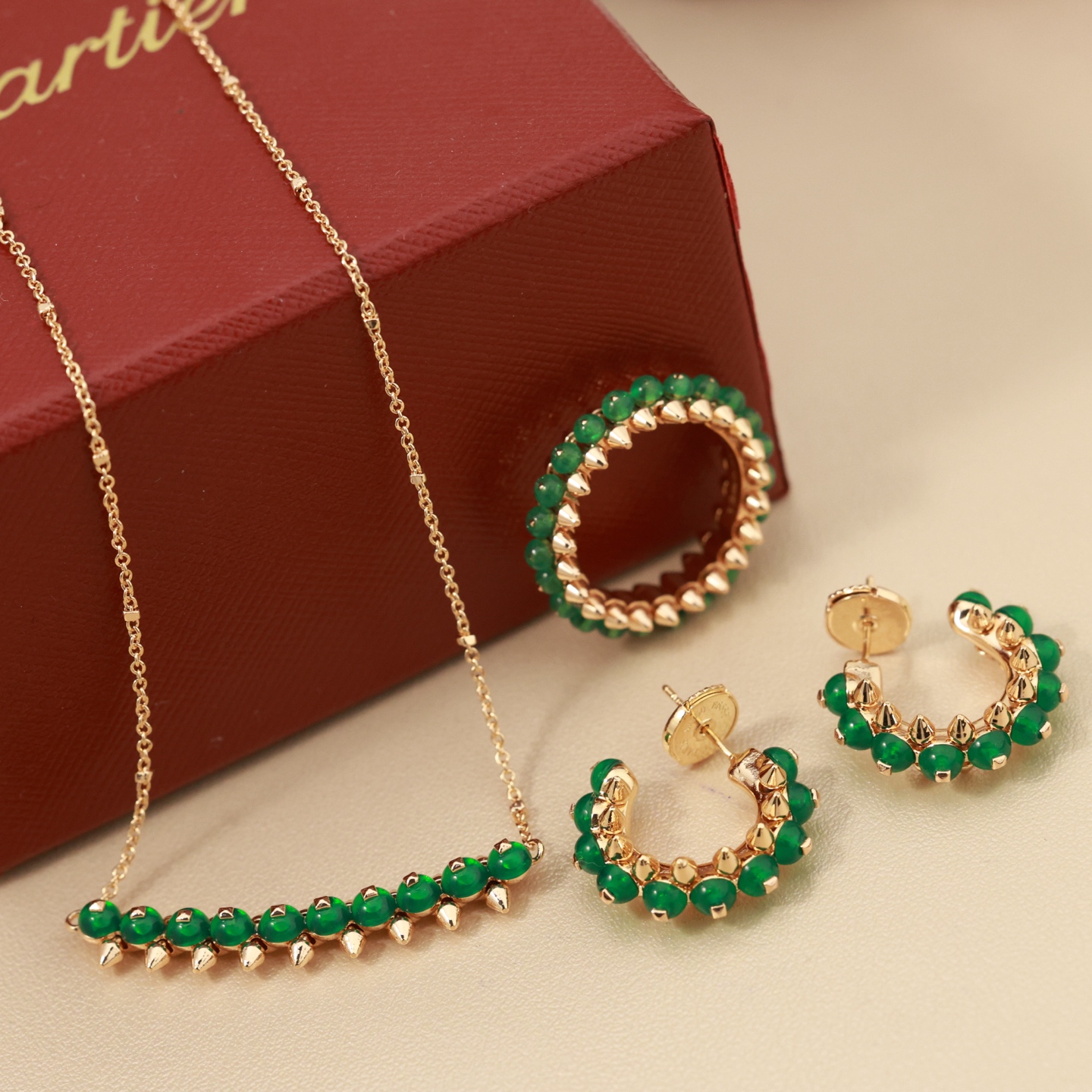 Cartier 卡地亚 铆钉项链 高品质 钉头可以旋转