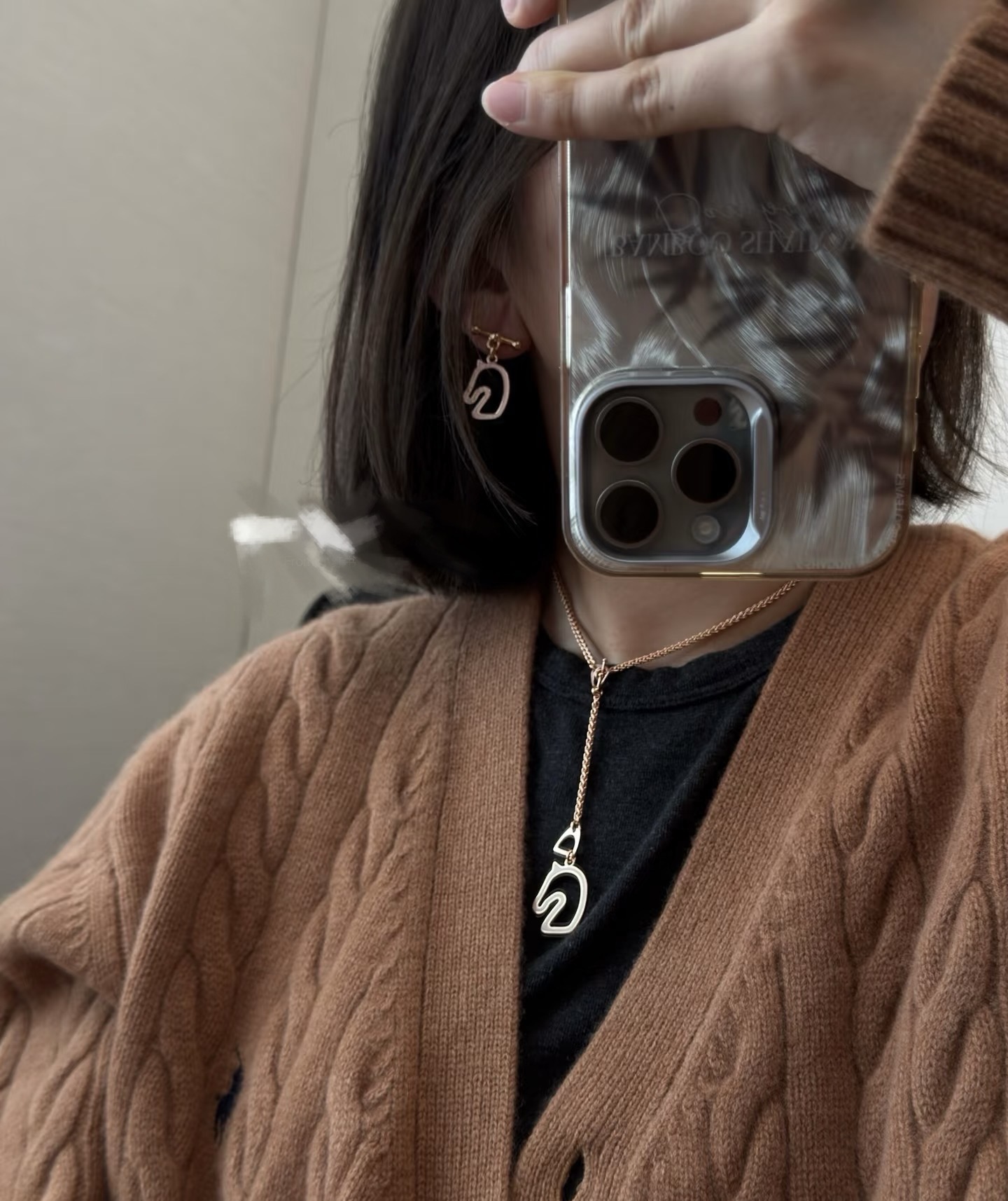 Hermès 精工版本 爱马仕项链 马头项链 亚金材质 ，完美细节 欧美 玫瑰金白金色金色可选 带logo