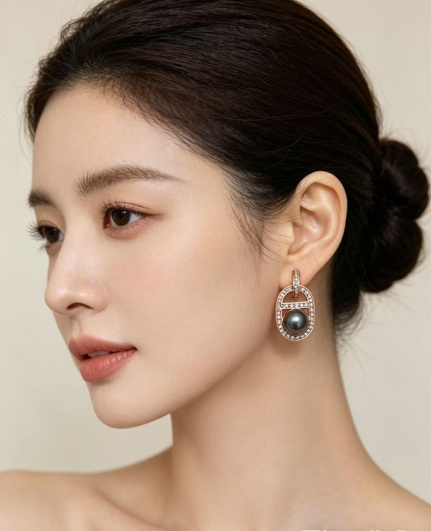 精工版👼】Hermes 爱马仕猪鼻子耳钉 亚金材质 ➕ 925银针 防过敏 18k白金色！带logo 爱
