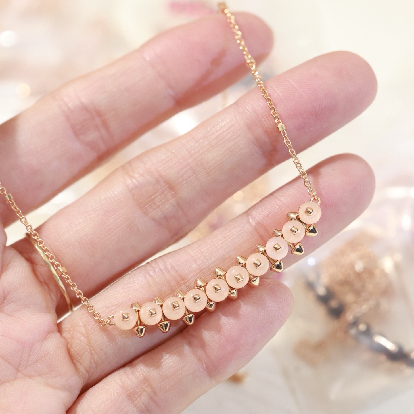 👼】卡地亚 铆钉项链 高品质 钉头可以旋转高工艺产品 带logo 原版链 链长45cm 电镀三色 亚金材质 时尚达人明星