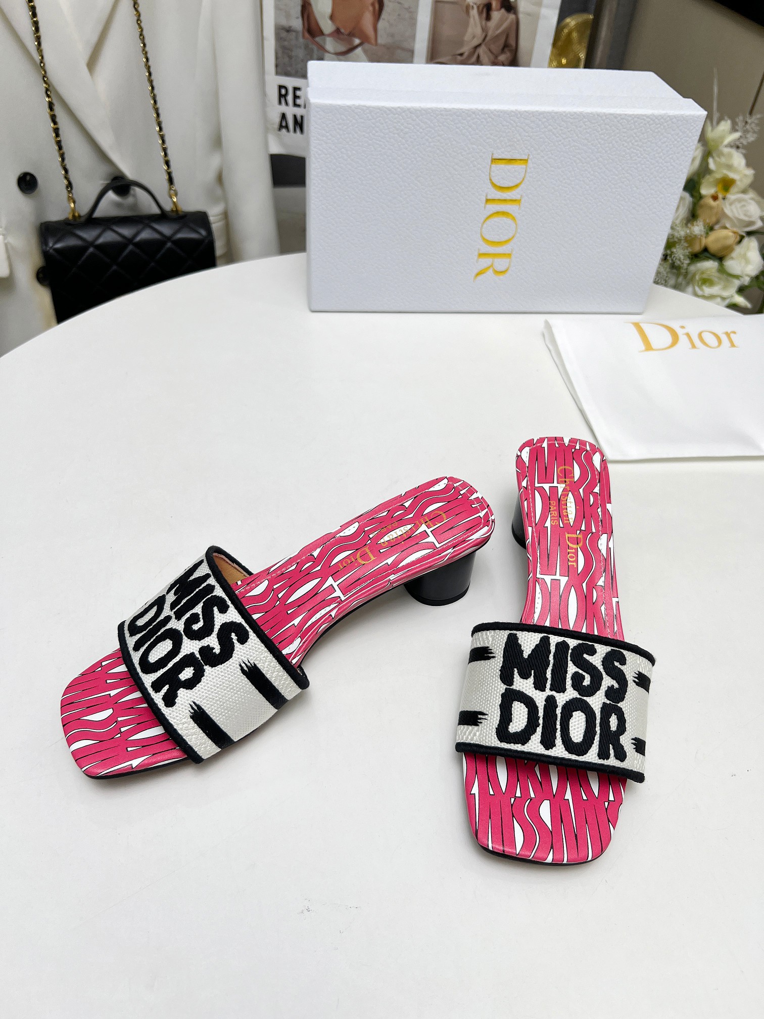 _dRc9suIrPQNEgGSooHJrEcqd8GpqgUJzShQUO9g