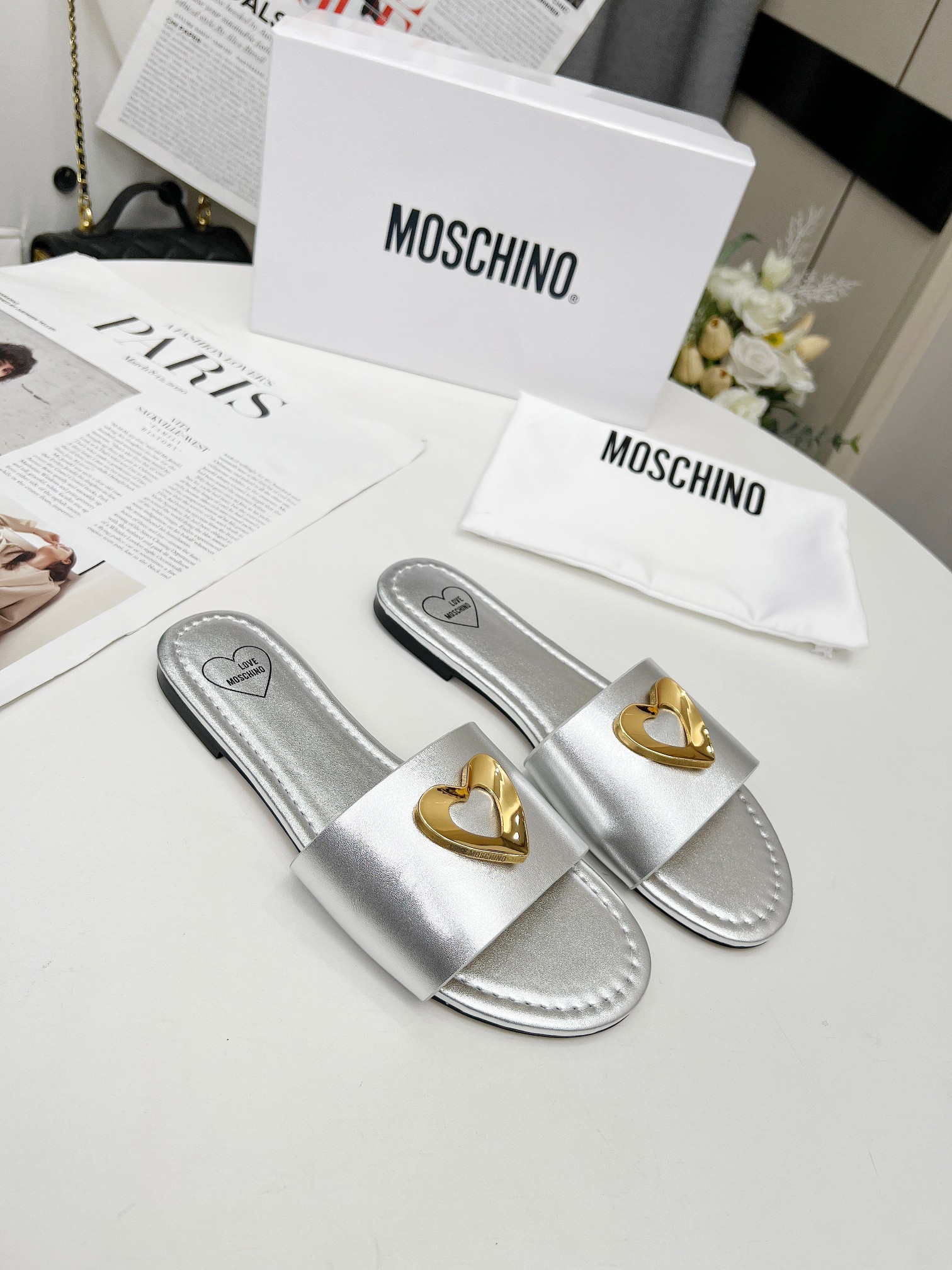 New Moschino Flat Slippers Offer: Cow and Sheep Skin, 35-41 Yards, Original Packaging - 图片 2