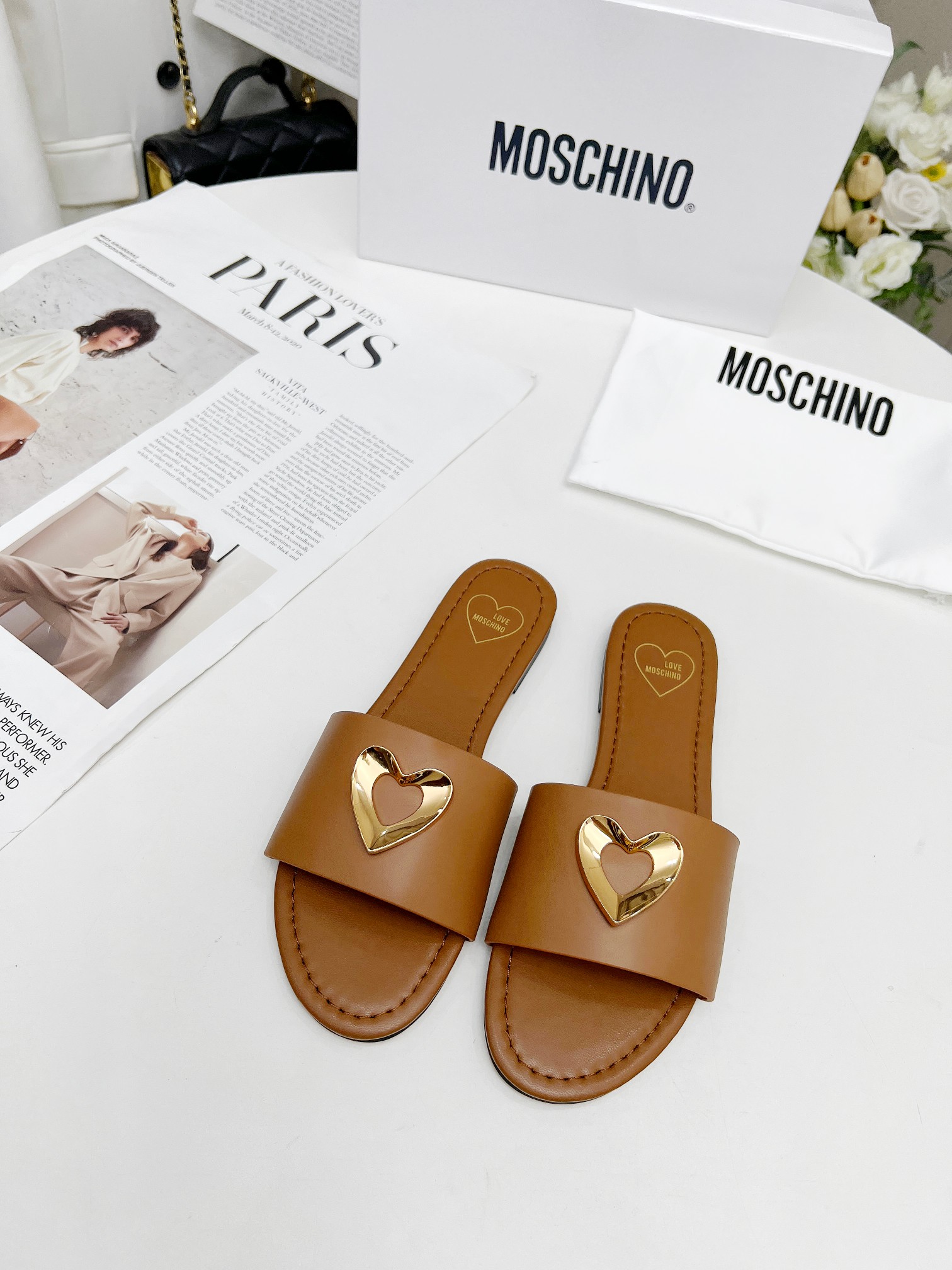 New Moschino Flat Slippers in Cow and Sheep Skin, Size 35-41, Original Packaging Offer at 357 - 图片 4