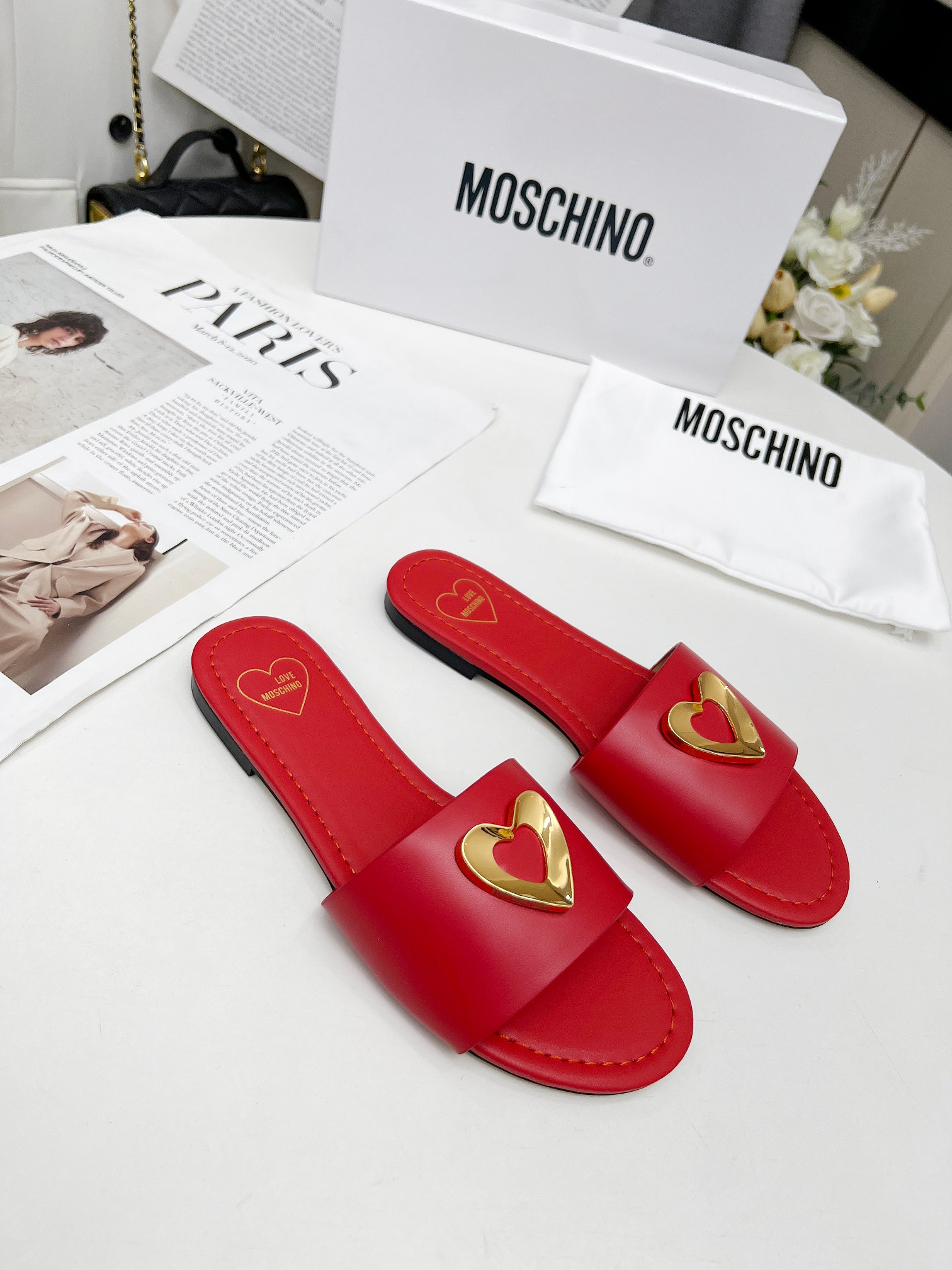 New Moschino Flat Slippers in Cow and Sheep Skin, Size 35-41, with Original Packaging. - 图片 6