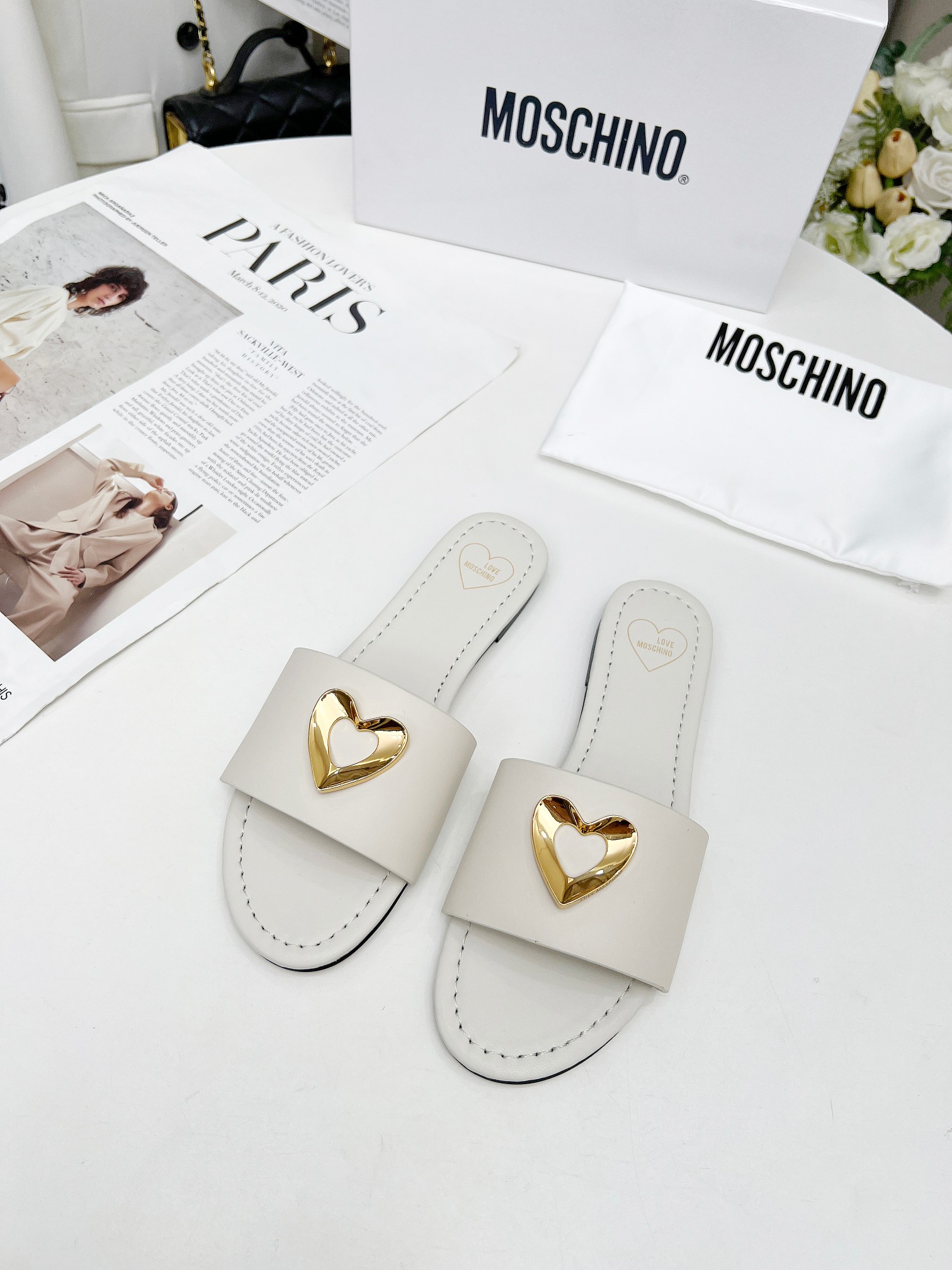 New Moschino Flat Slippers in Cow and Sheep Skin, Size 35-41, Original Packaging - 图片 3