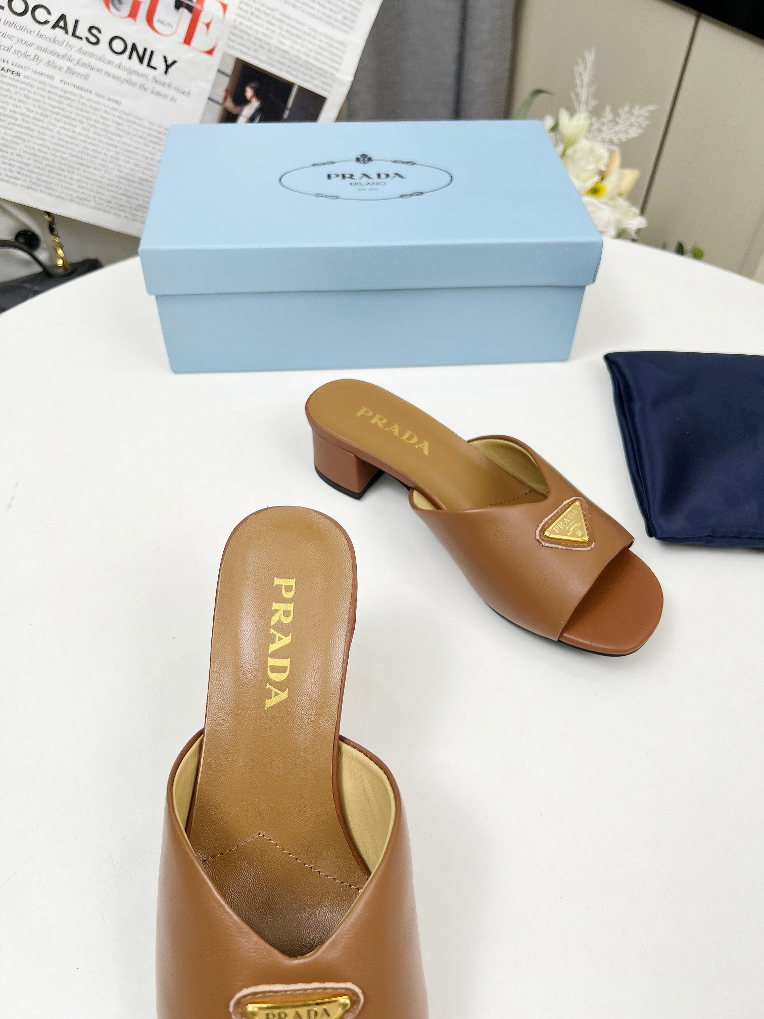 Prada Women's Leather Mule Sandal with Block Heel and Iconic Logo Detail 4 a1743076173778 0148