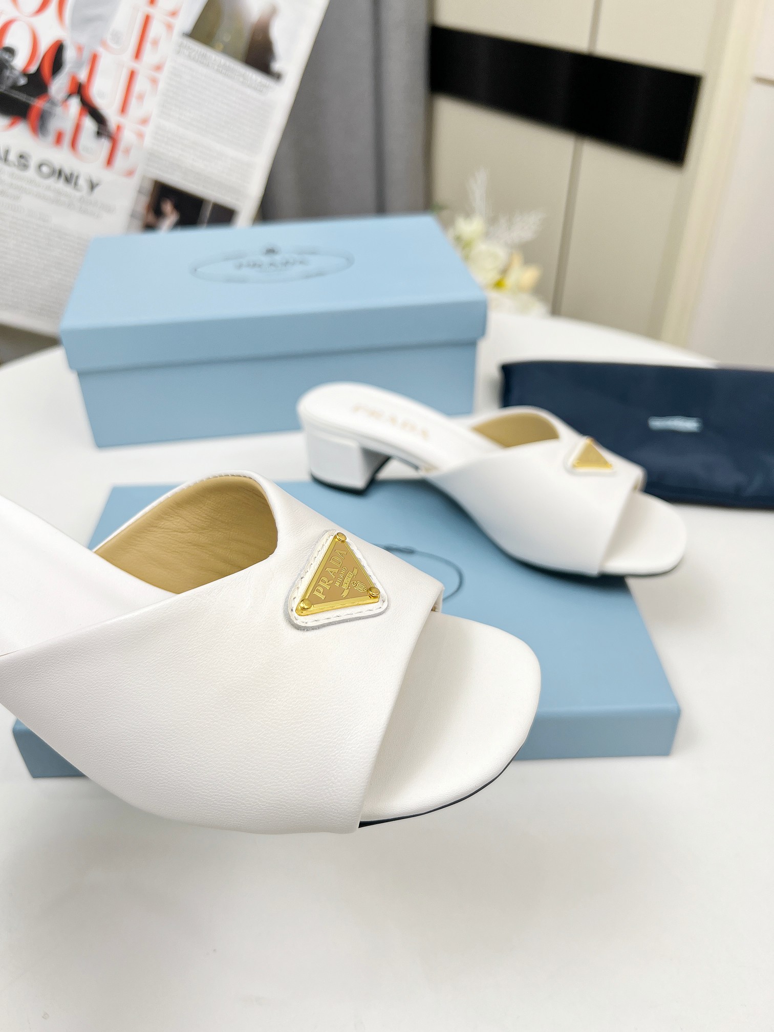 Prada Leather Heeled Sandals - Luxurious Style, Comfortable 4.5cm Heel 9 a1743076406631 2850