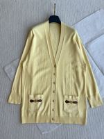 24 Automne et hiver Nouvelle série Joues de cardigan jaune de poussin 🐤 YB Cashmere / laine de laine Woven V -neck Design Stretch Ligne de cou dense Trièchement Cold Cold Anti-Wind End Edge Filed de la couche En écho sur les deux côtés des deux côtés Tone de marque de marque de marque de marque de marque monochrome sml ️S Bust 110 Vêtements Longueur 78 Largeur d'épaule 51 Longueur du manchon 51 1 24 Automne et hiver Nouvelle série Joues de cardigan jaune de poussin 🐤 YB Cashmere / laine de laine Woven V -neck Design Stretch Ligne de cou dense Trièchement Cold Cold Anti-Wind End Edge Filed de la couche En écho sur les deux côtés des deux côtés Tone de marque de marque de marque de marque de marque monochrome sml ️S Bust 110 Vêtements Longueur 78 Largeur d’épaule 51 Longueur du manchon 51