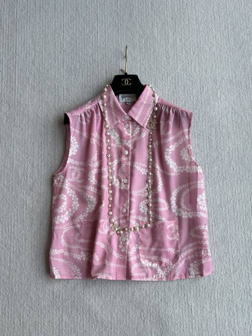 Chanel Sleeveless Pink Printed Top, Beach Collection 1 Chanel Sleeveless Pink Printed Top, Beach Collection