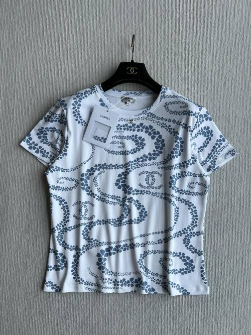 Chanel 25SS Coco Beach Printed T-Shirt, Silk Cotton, Comfortable and Stylish 1 Chanel 25SS Coco Beach Printed T-Shirt, Silk Cotton, Comfortable and Stylish
