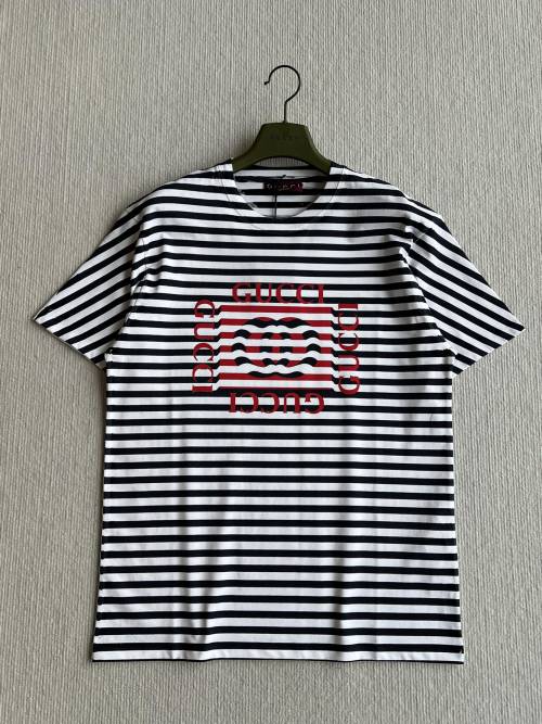 Gucci Striped Tee with Logo - Oversized Fit, Cotton, Spring/Summer Collection 1 Gucci Striped Tee with Logo - Oversized Fit, Cotton, Spring/Summer Collection